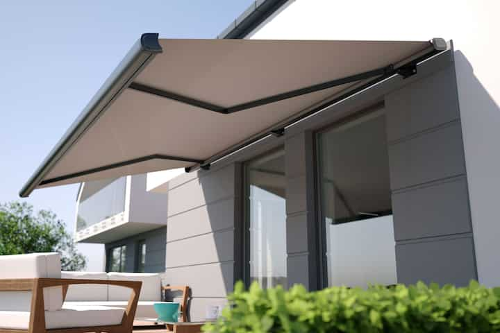 Residential awning installation in Rockville